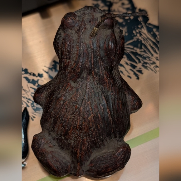 Rustic Brown Reptile Decor - Picture 2 of 7